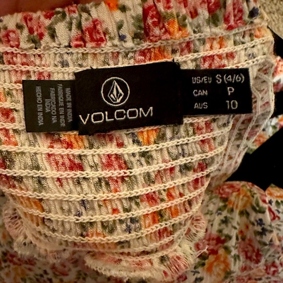 Volcom Floral Beach Dress - Picture 3 of 4